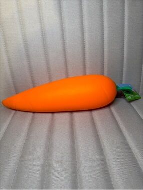 Squeeezy Carrot Squishy